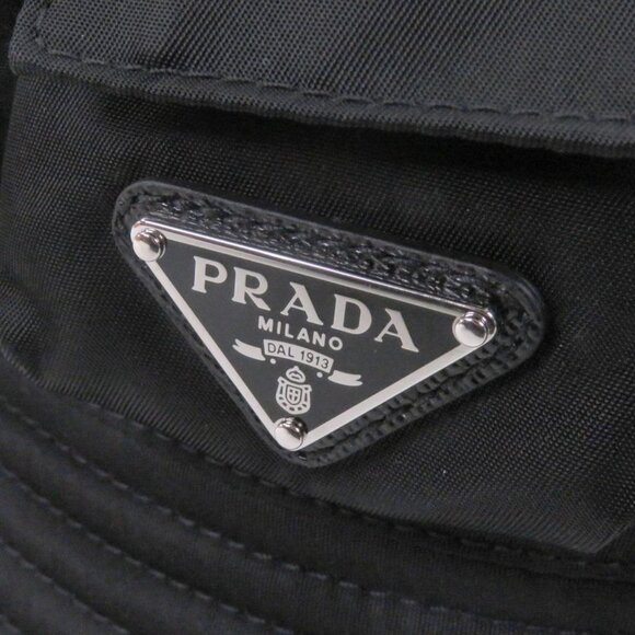 Prada 2 Hc350 re-nylon Triangle Logo Triangle Plate Bucket Hat Black main image 4